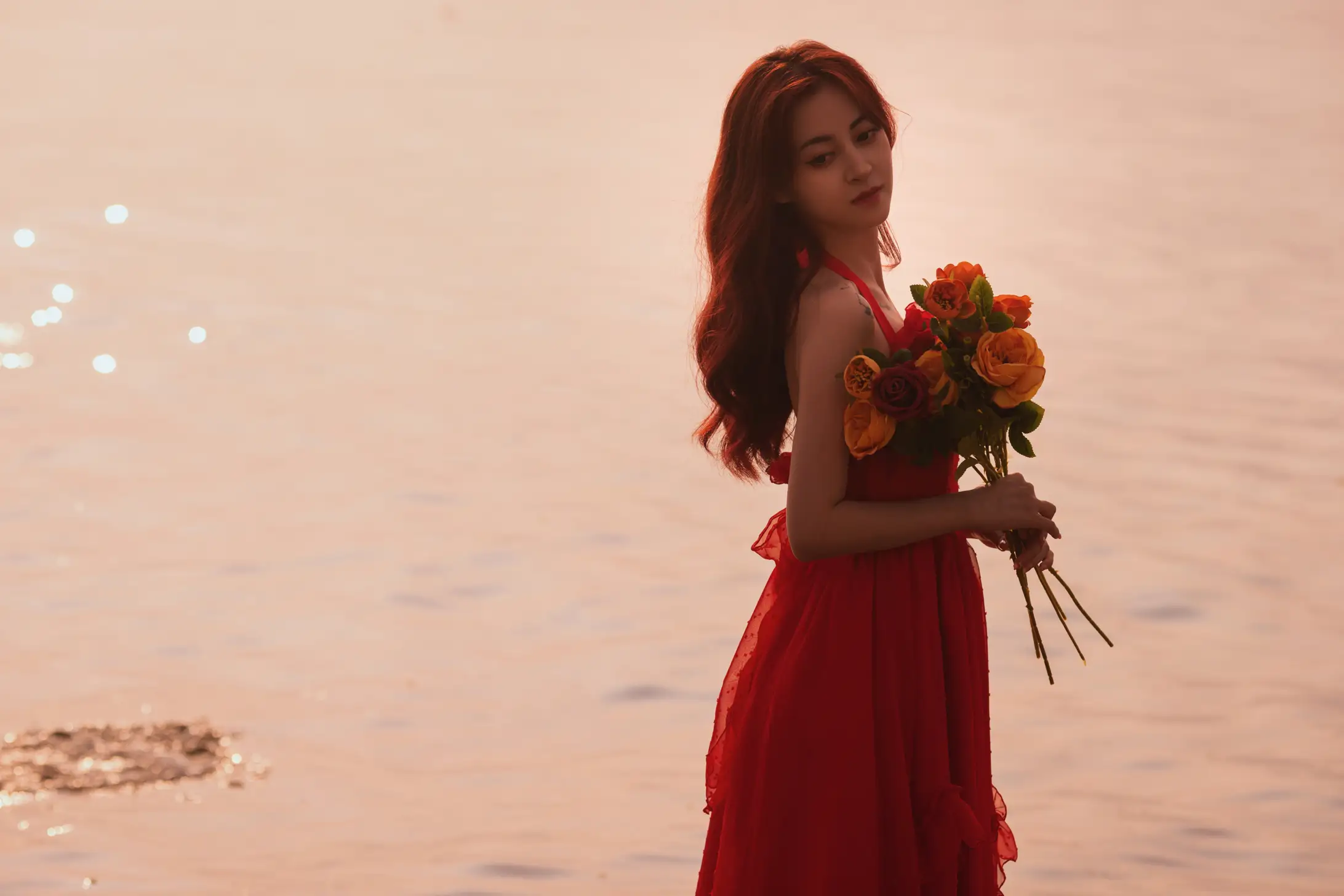 [YITUYU] 2022.09.02 Vol.1849 – Sunset at the seaside and girl in red dress Yixuan-#[33P]-3