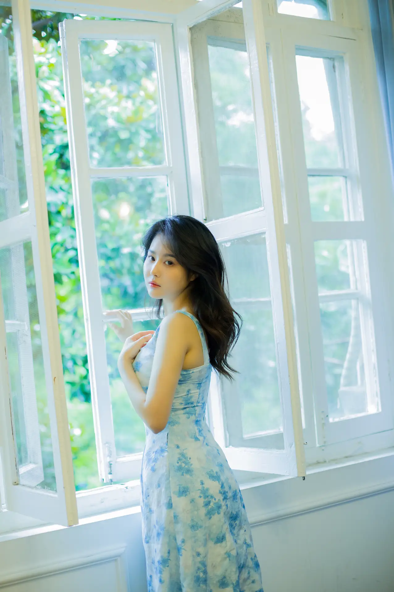 [YITUYU] 2022.09.10 Vol.1918 – Wanton Duck Duck Puffs#[27P]-1