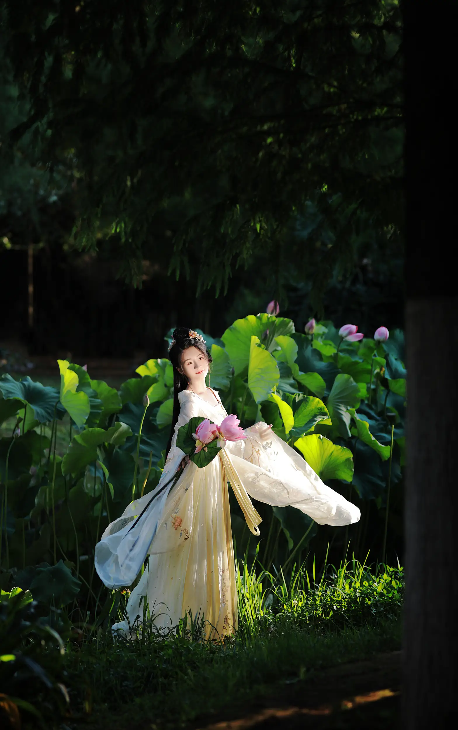 [YITUYU] 2022.08.27 Vol.1803 – No Breeze Y#[30P]-5