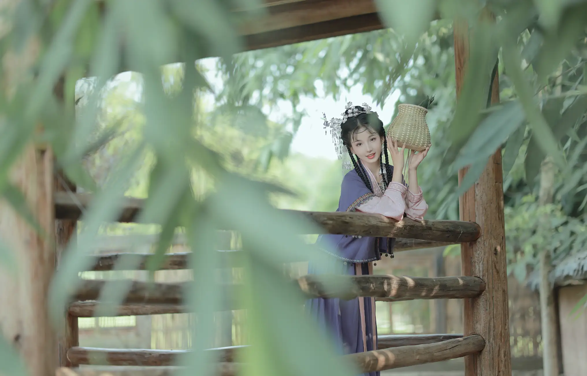 [YITUYU] 2022.09.14 Vol.1947 – Miao girl Rolls and rolls#[22P]-5