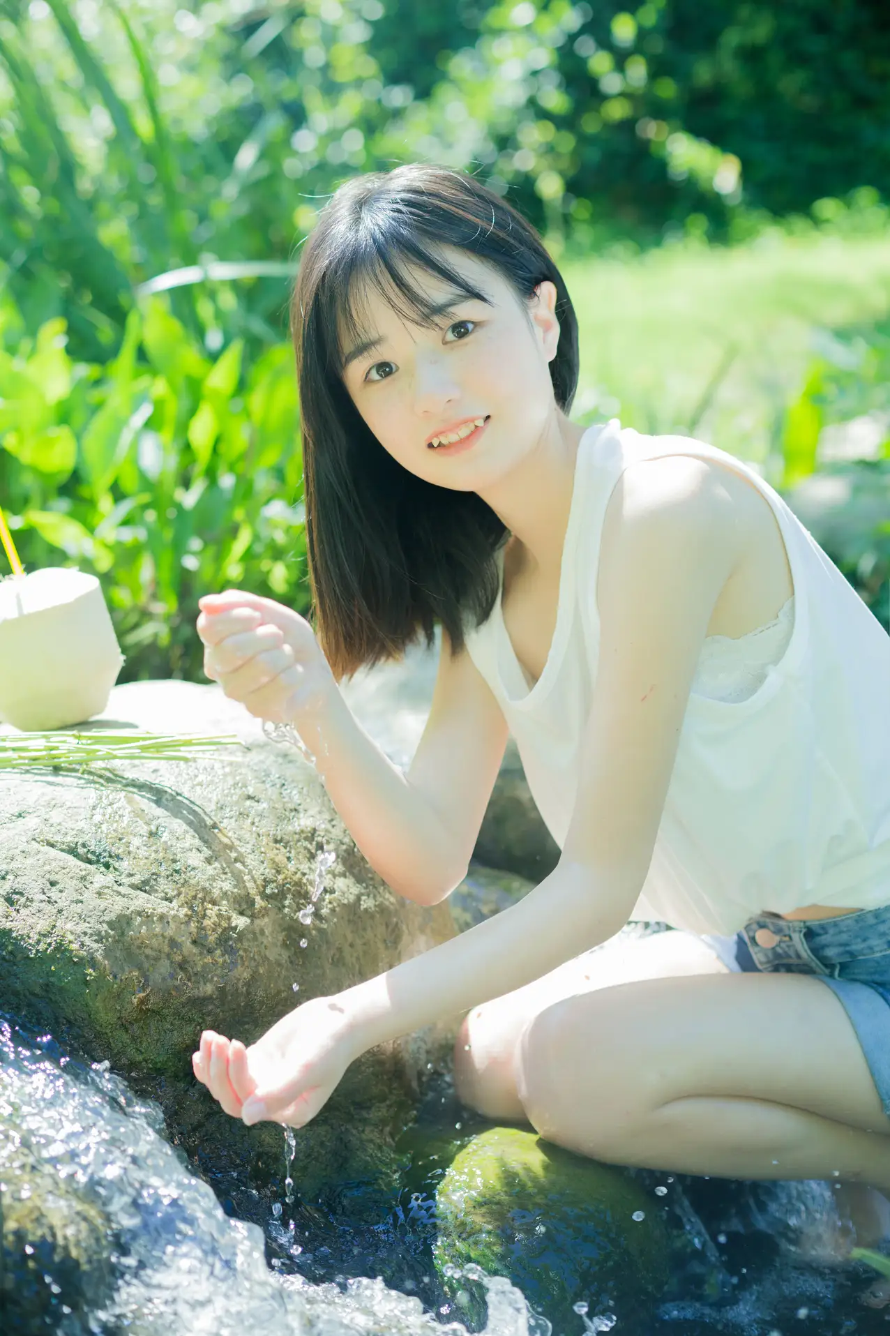 [YITUYU] 2022.08.14 Vol.1703 – Wet Xiaoyi sister cute#[32P]-2
