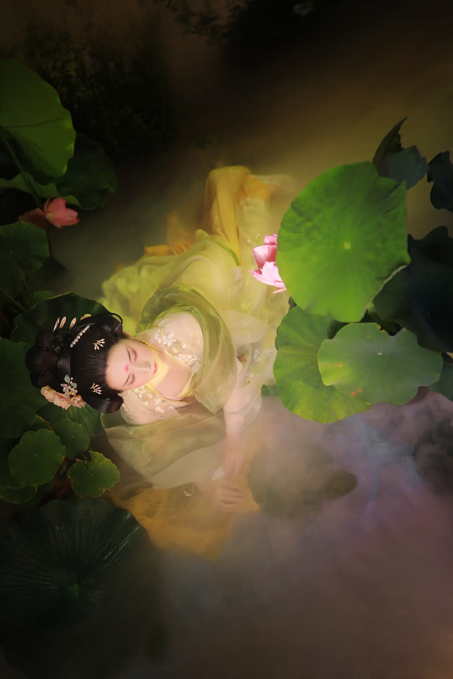 [YITUYU] 2022.09.09 Vol.1912 – Yun Xiang Clothes and Flowers Xiang Rong Ye Qingqiu#[32P]-2