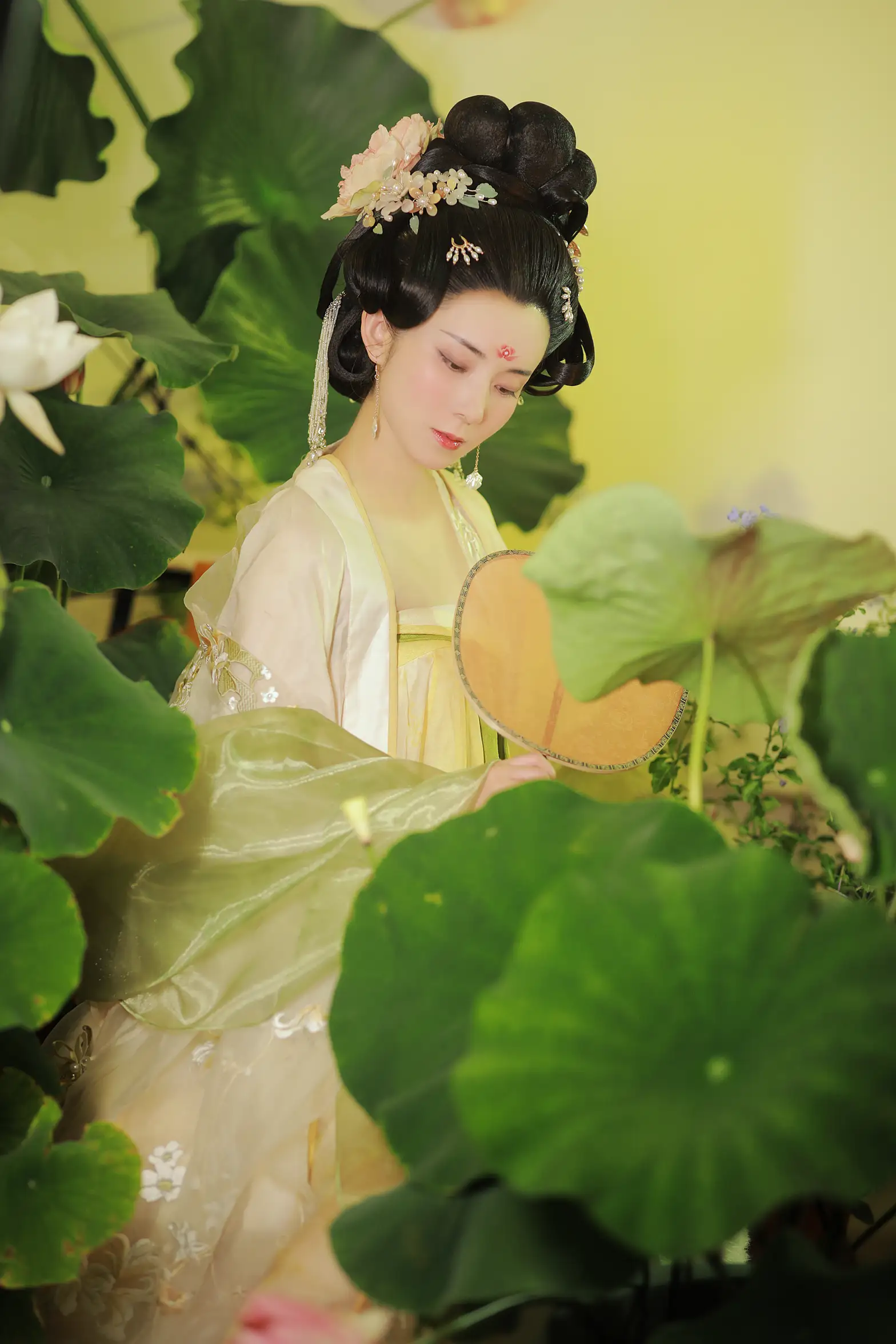 [YITUYU] 2022.09.09 Vol.1912 – Yun Xiang Clothes and Flowers Xiang Rong Ye Qingqiu#[32P]-7