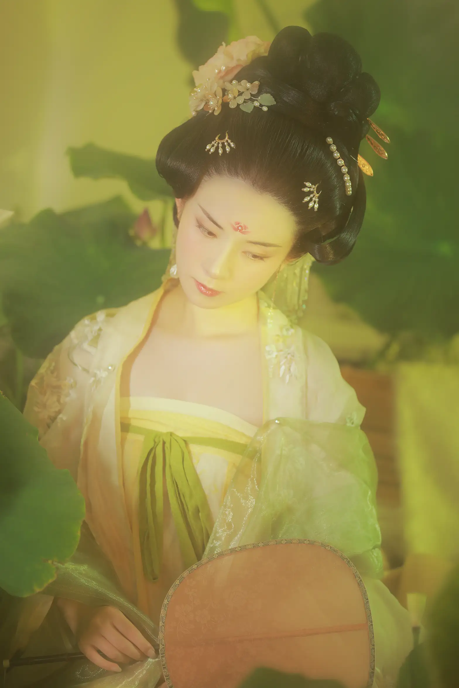 [YITUYU] 2022.09.09 Vol.1912 – Yun Xiang Clothes and Flowers Xiang Rong Ye Qingqiu#[32P]-10