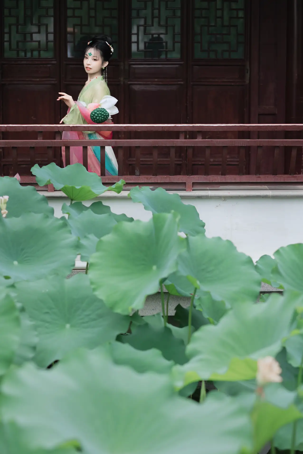 [YITUYU] 2022.11.19 Vol.2479 – Yurun Courtyard That year Jiang dipped into the moon#[33P]-7