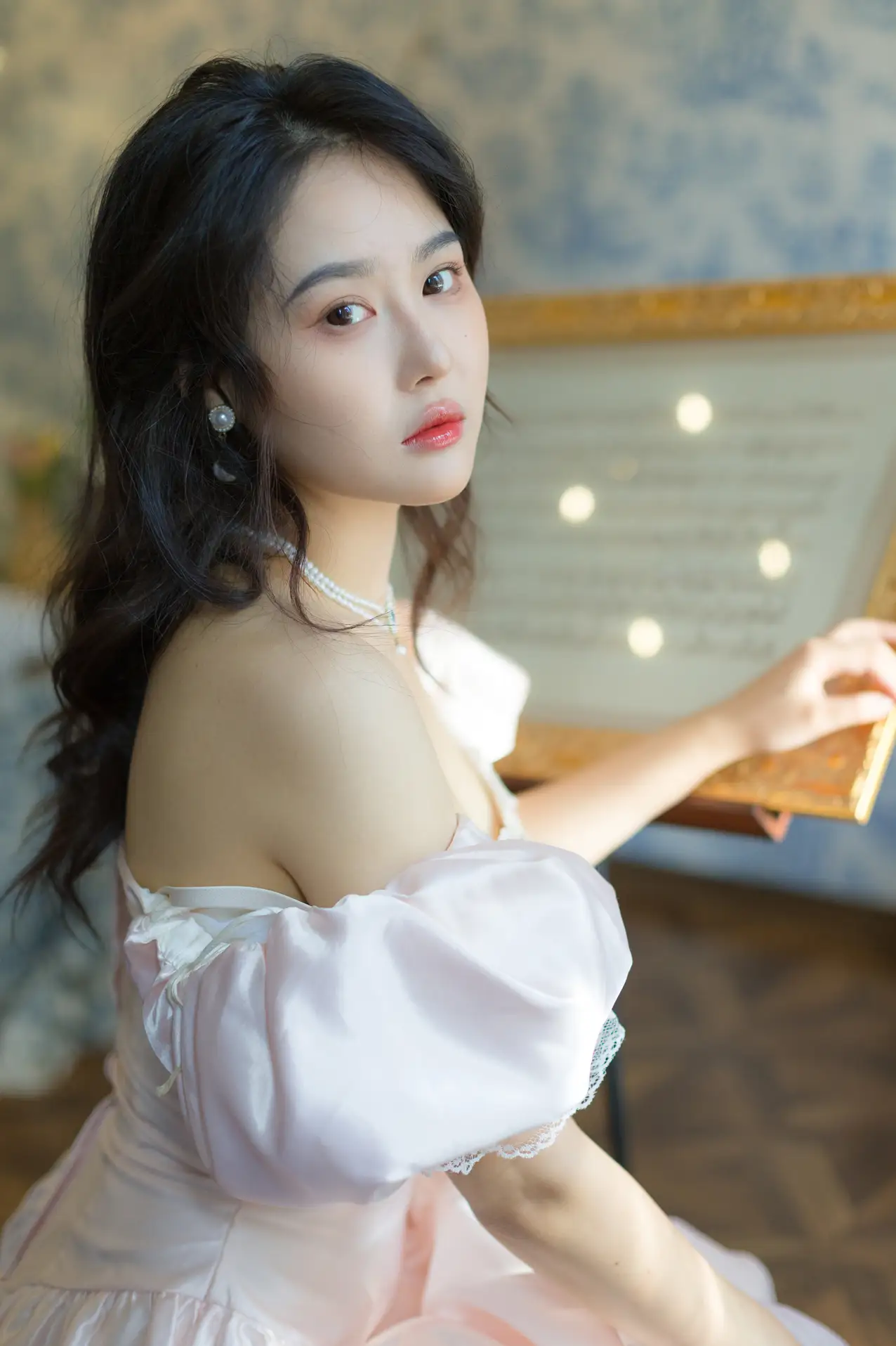 [YITUYU] 2022.11.12 Vol.2420 – Sleepwalking Duck Duck Puffs#[32P]-2