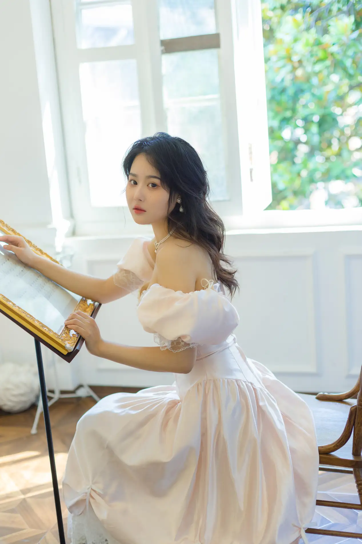 [YITUYU] 2022.11.12 Vol.2420 – Sleepwalking Duck Duck Puffs#[32P]-9
