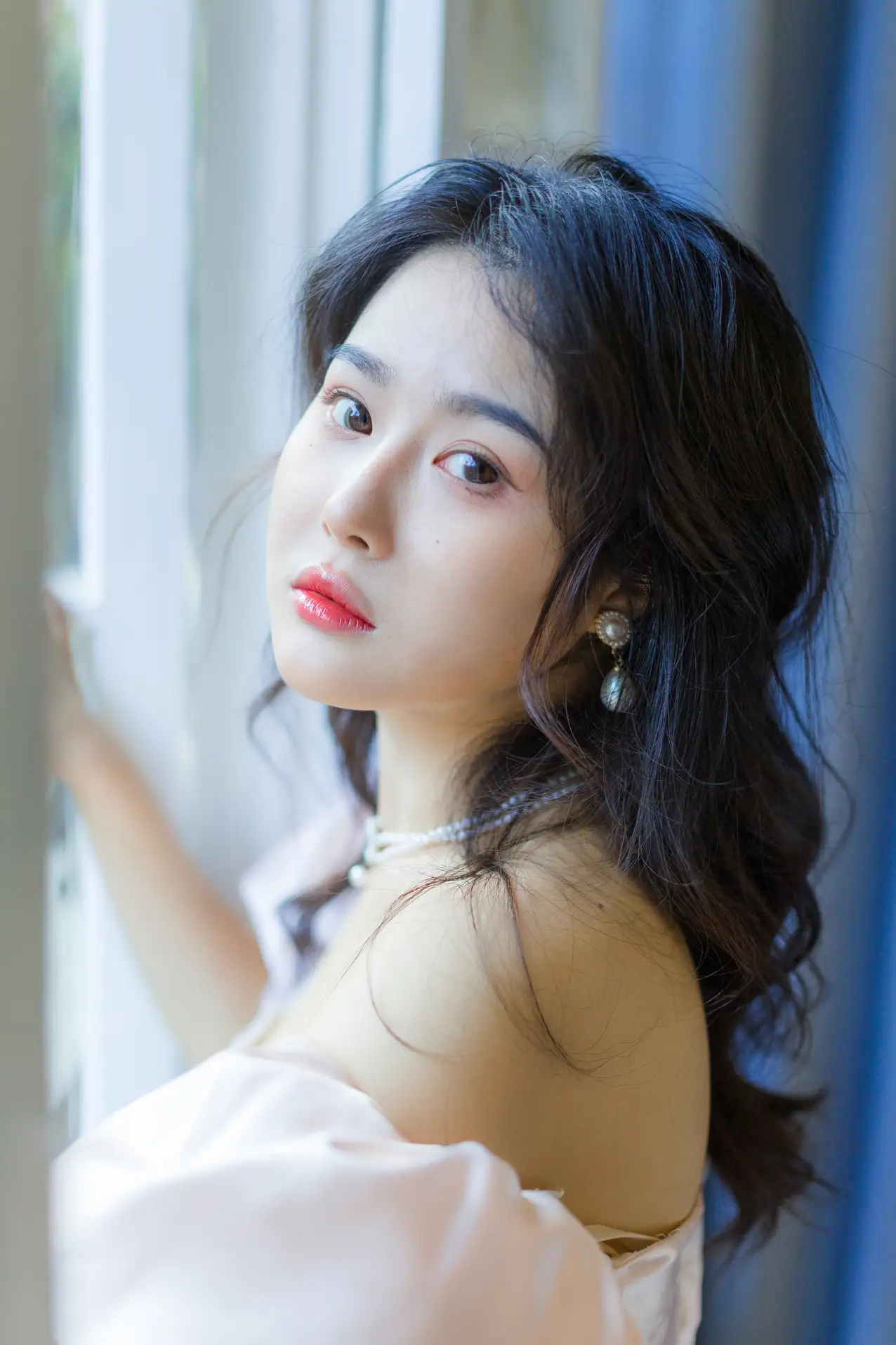 [YITUYU] 2022.11.12 Vol.2420 – Sleepwalking Duck Duck Puffs#[32P]-1