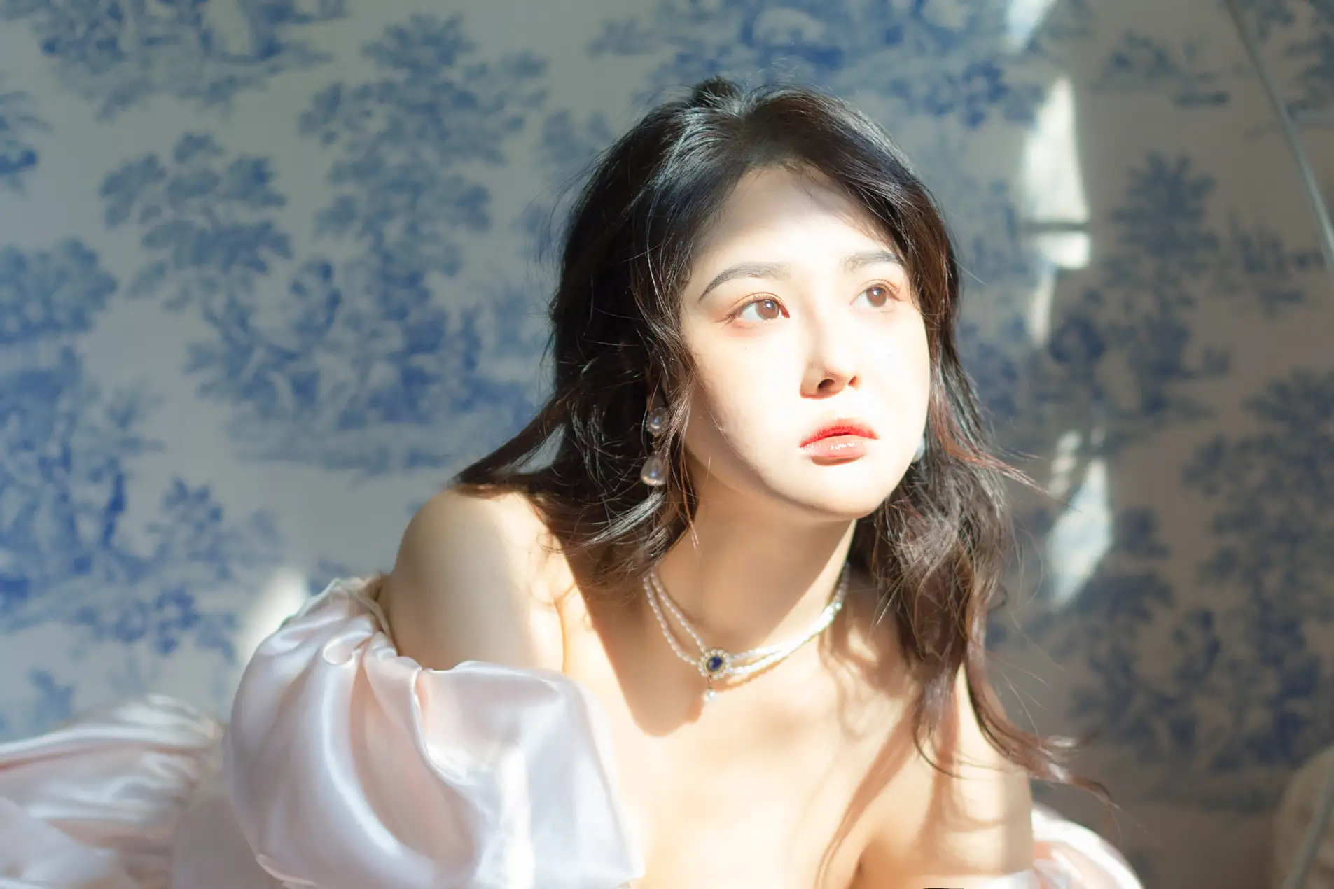 [YITUYU] 2022.11.12 Vol.2420 – Sleepwalking Duck Duck Puffs#[32P]-2
