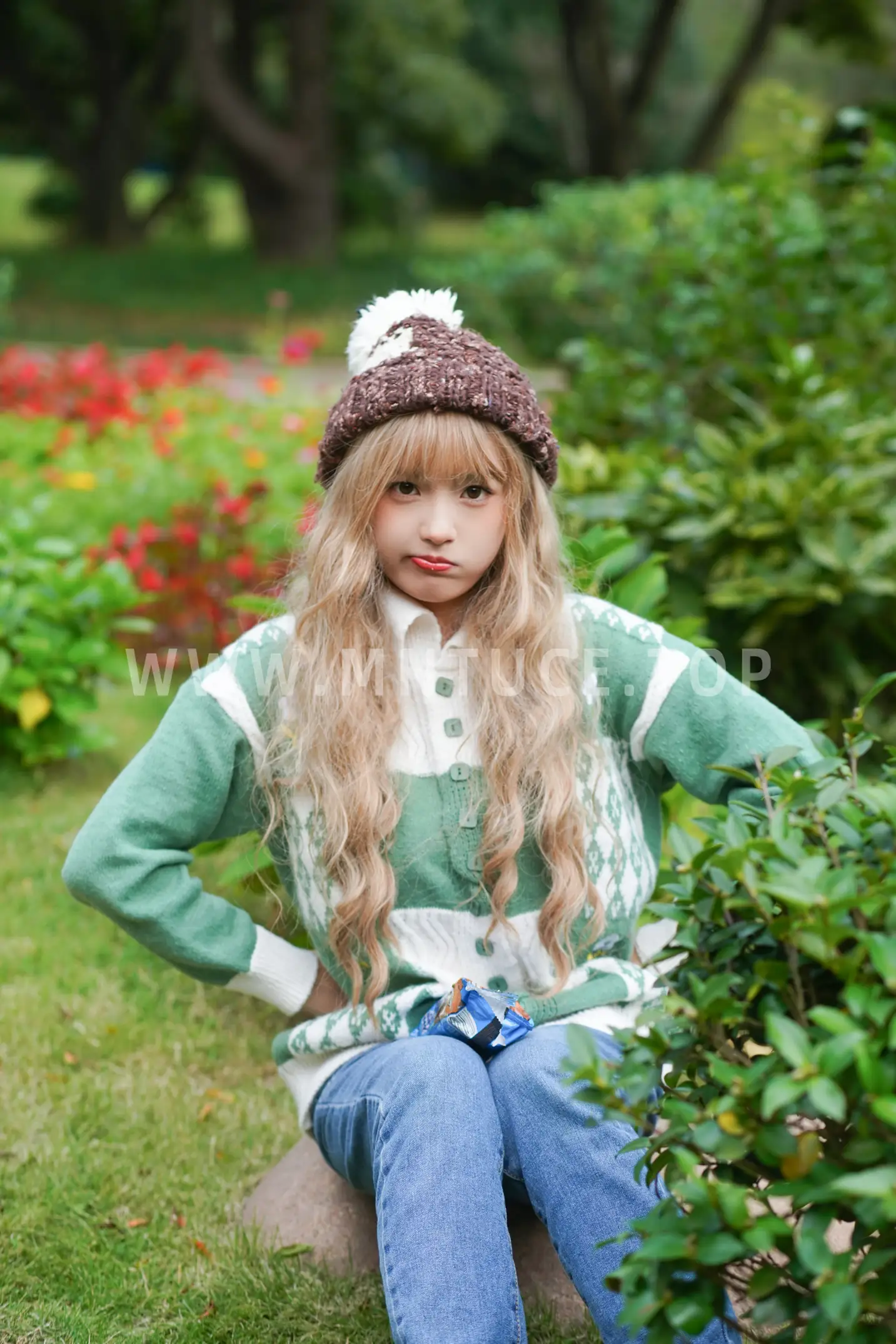 [YITUYU] 2022.11.14 Vol.2433 – Early Autumn Fried Chicken and Ice Coke -Fried chicken and ice coke-#[23P]-4