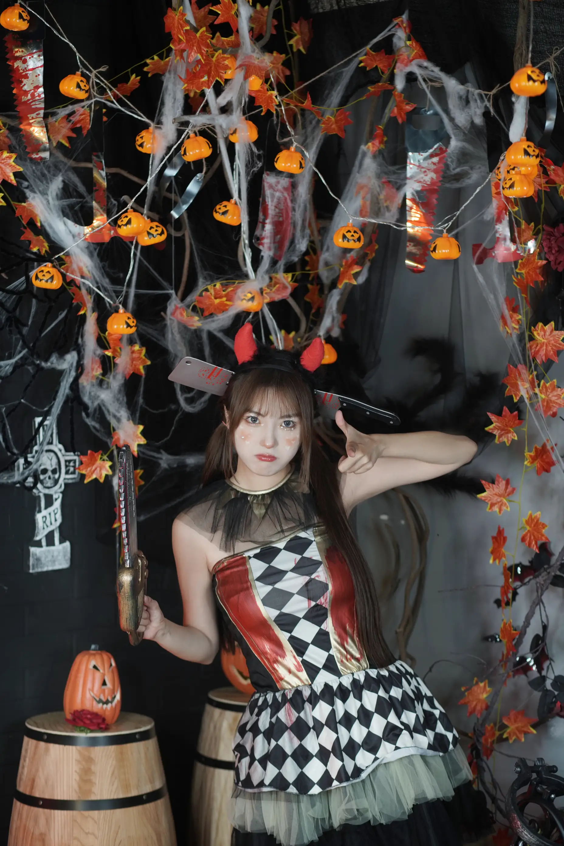[YITUYU] 2022.11.13 Vol.2427 – Pumpkin Night Fried Chicken and Ice Coke -Fried chicken and ice coke-#[22P]-7