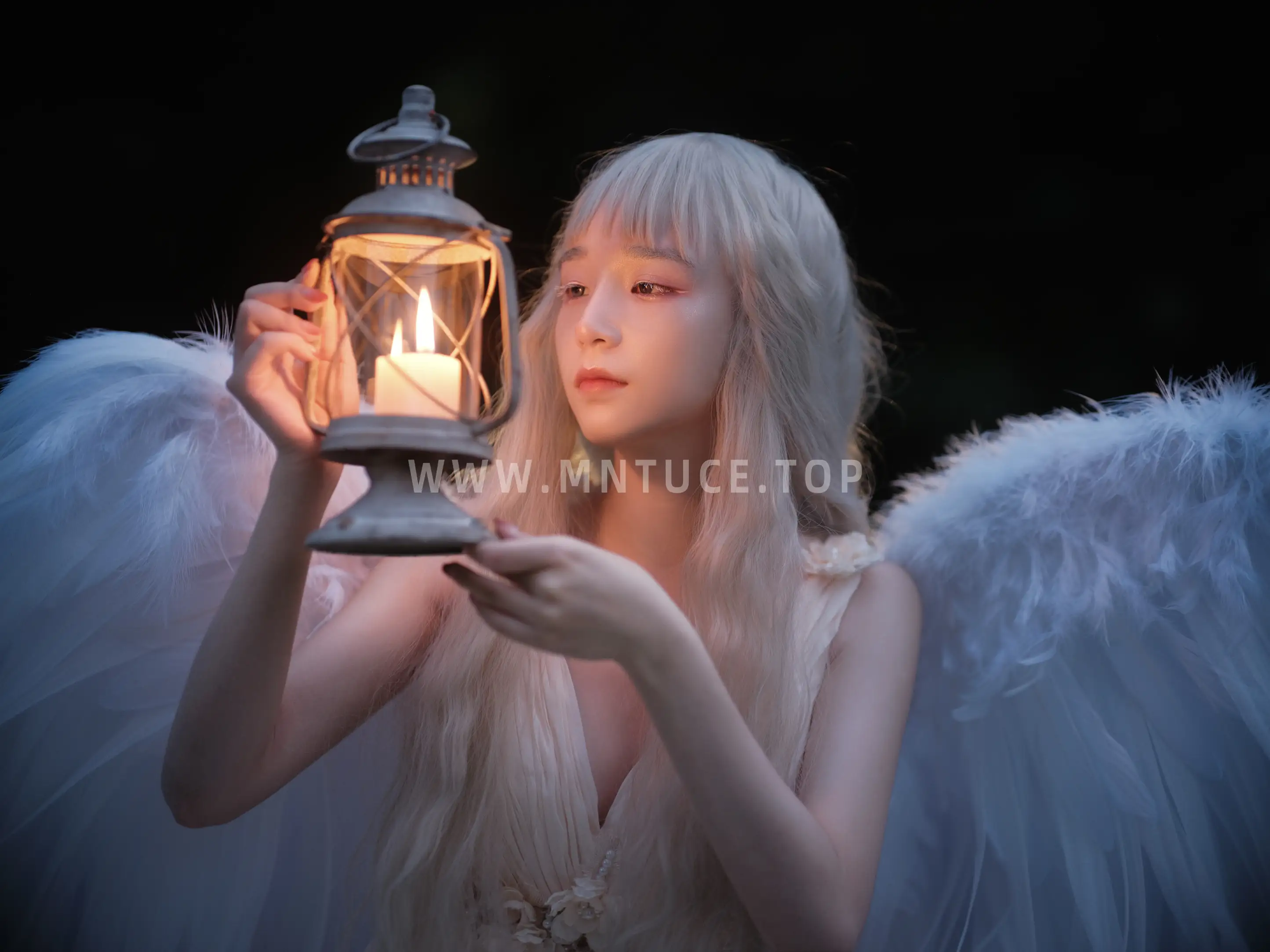 [YITUYU] 2022.11.11 Vol.2410 – The angel who fell to earth Autumn water#[47P]-2